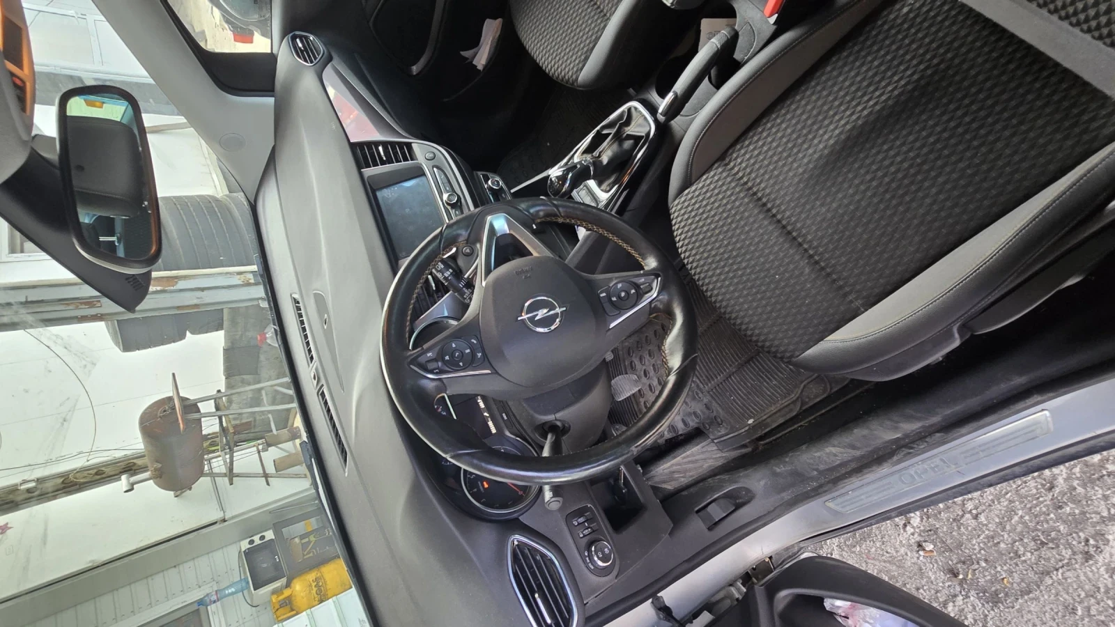 Opel Crossland X  - изображение 6