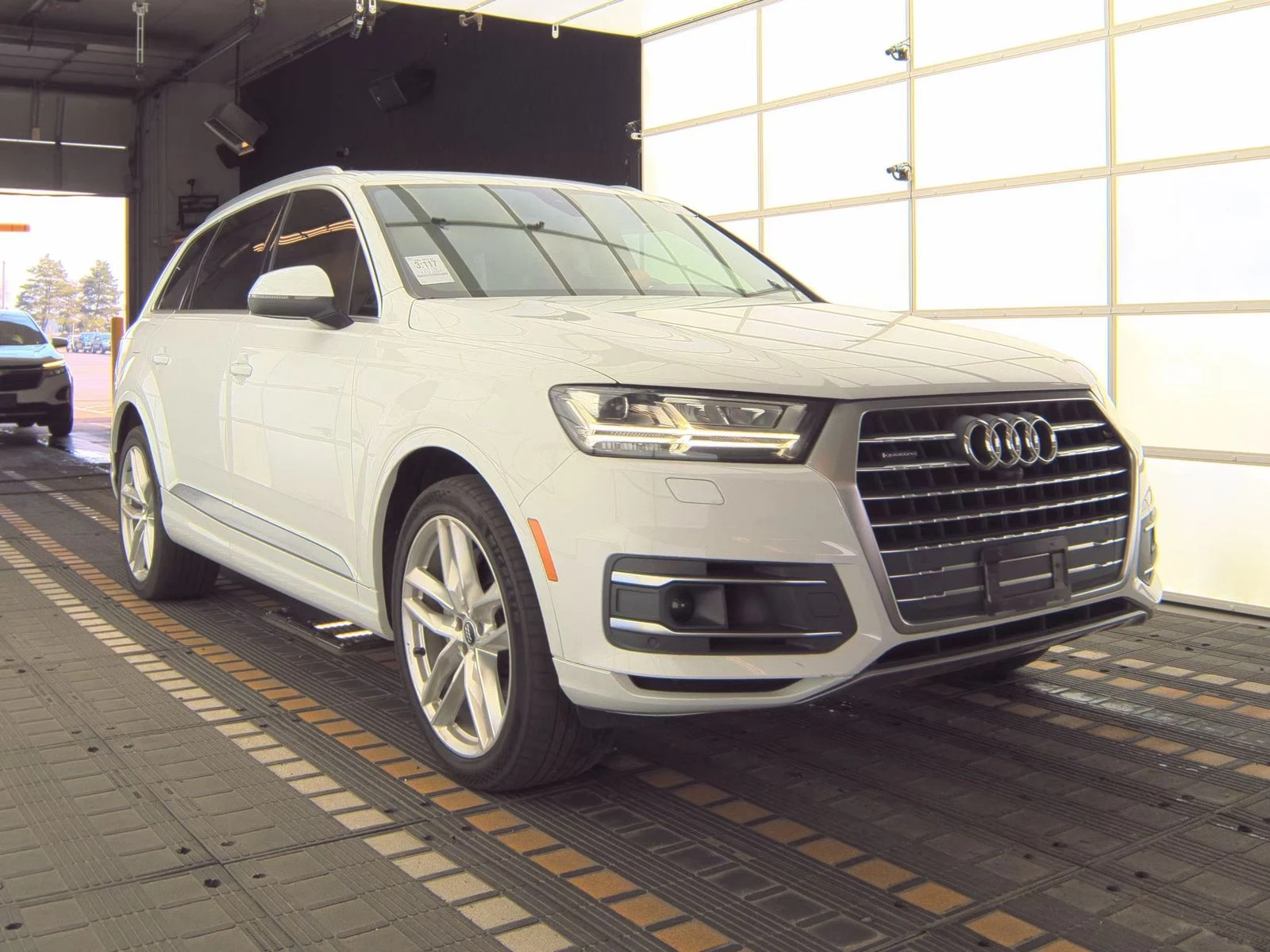 Audi Q7 PRESTIGE Matrix* Обдух* BOSE* 360* Пано* Дистроник - изображение 3
