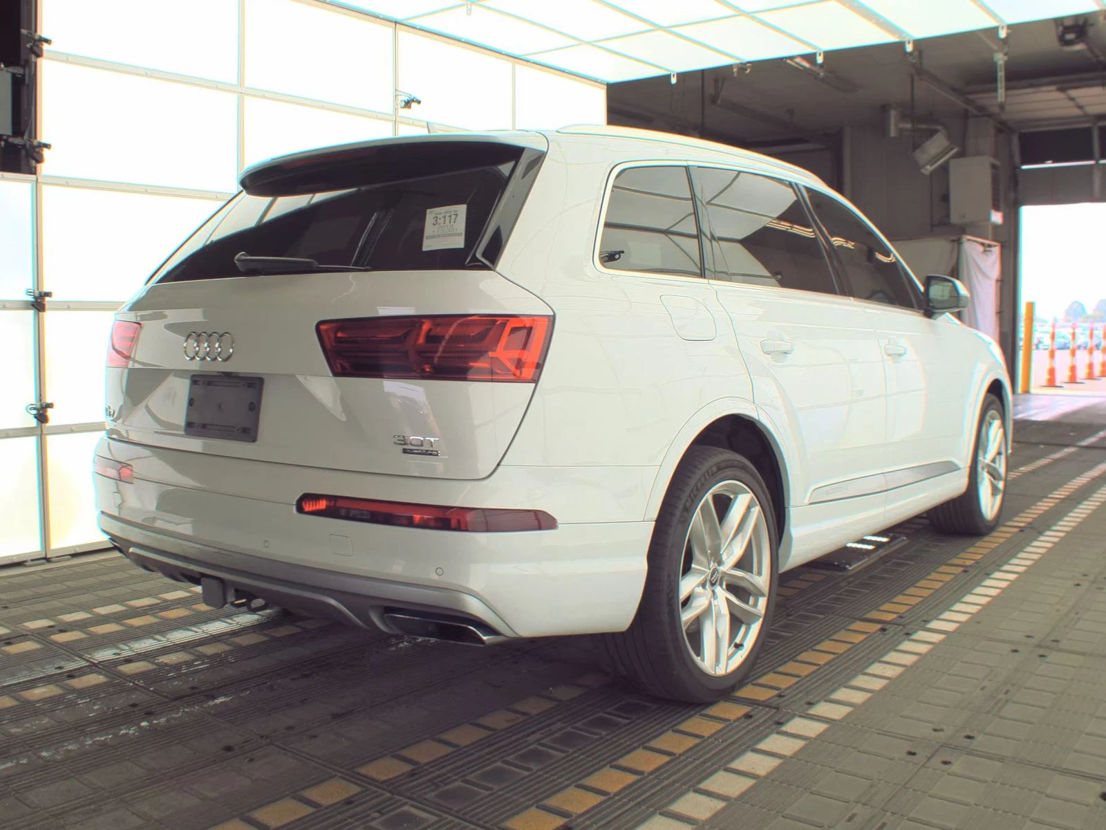 Audi Q7 PRESTIGE Matrix* Обдух* BOSE* 360* Пано* Дистроник - изображение 4