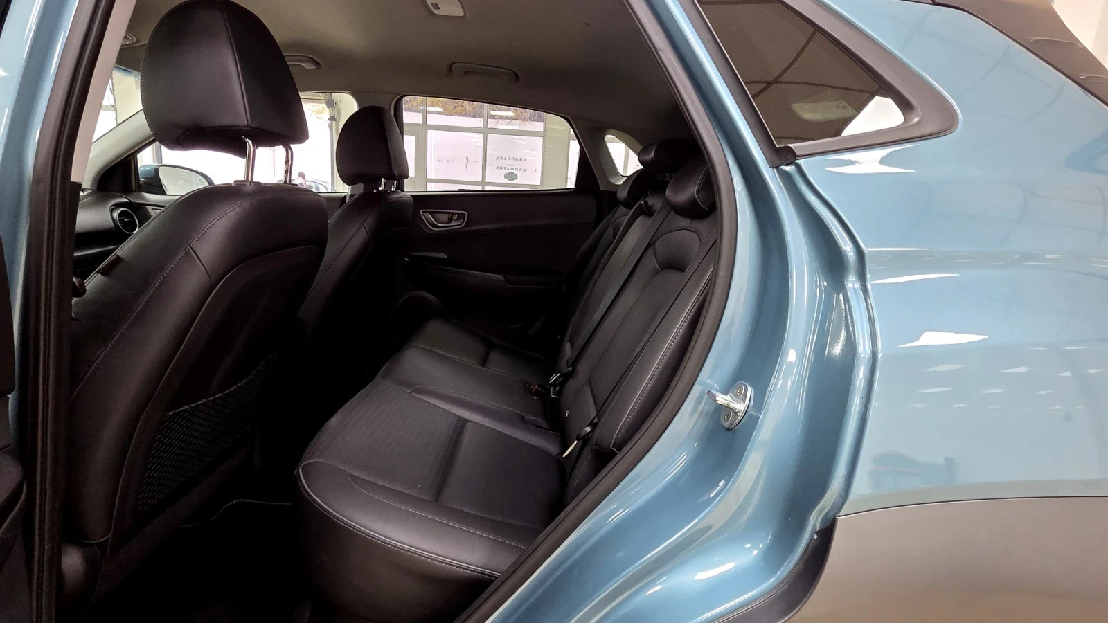 Hyundai Kona 64KWh/Premium/SOH100% - изображение 9