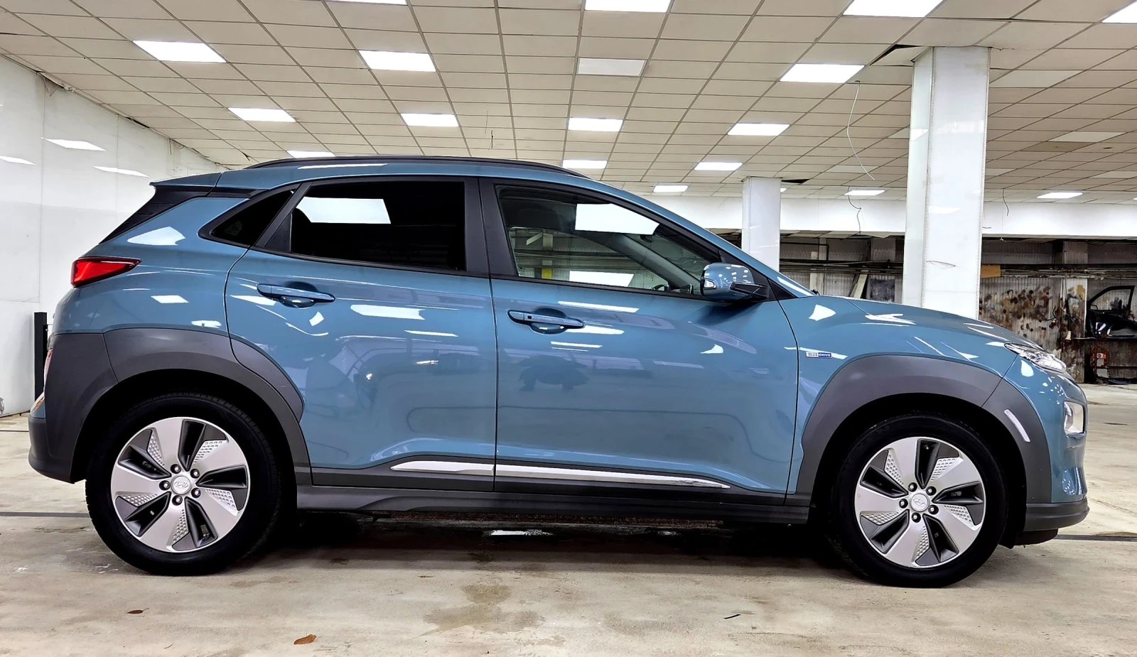 Hyundai Kona 64KWh/Premium/SOH100% - изображение 2