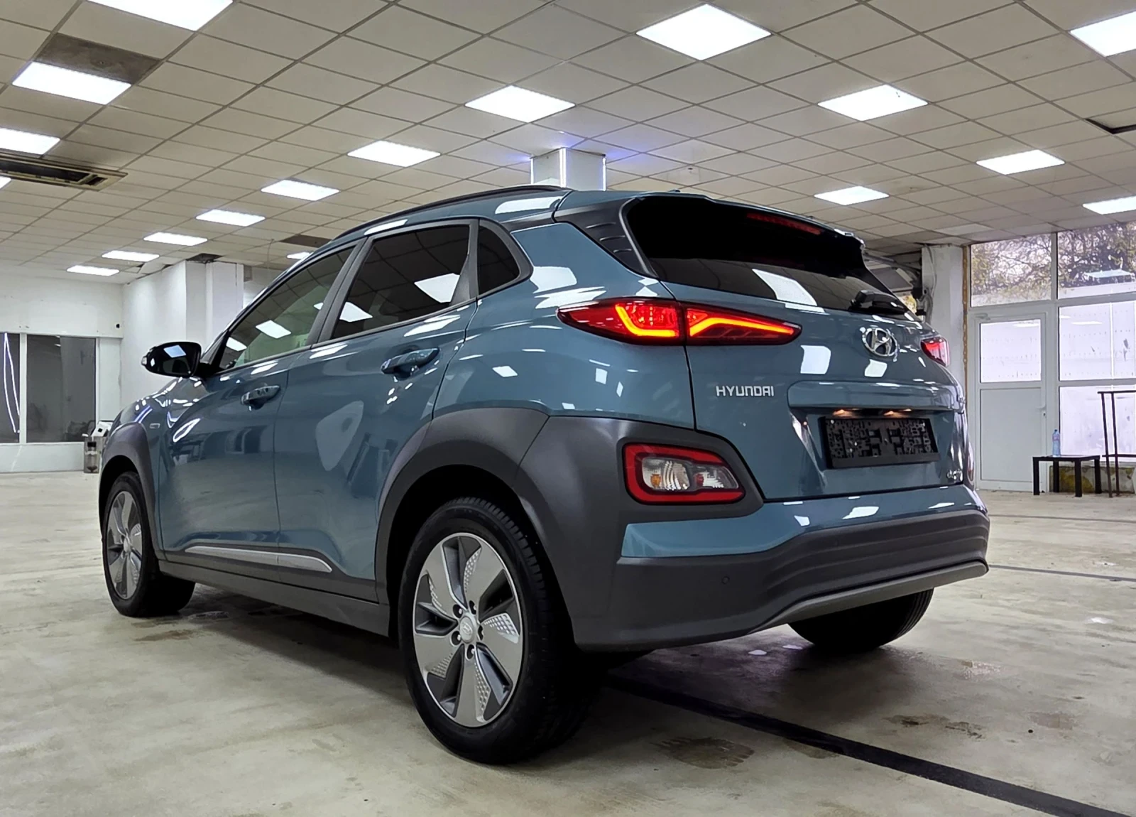 Hyundai Kona 64KWh/Premium/SOH100% - изображение 4