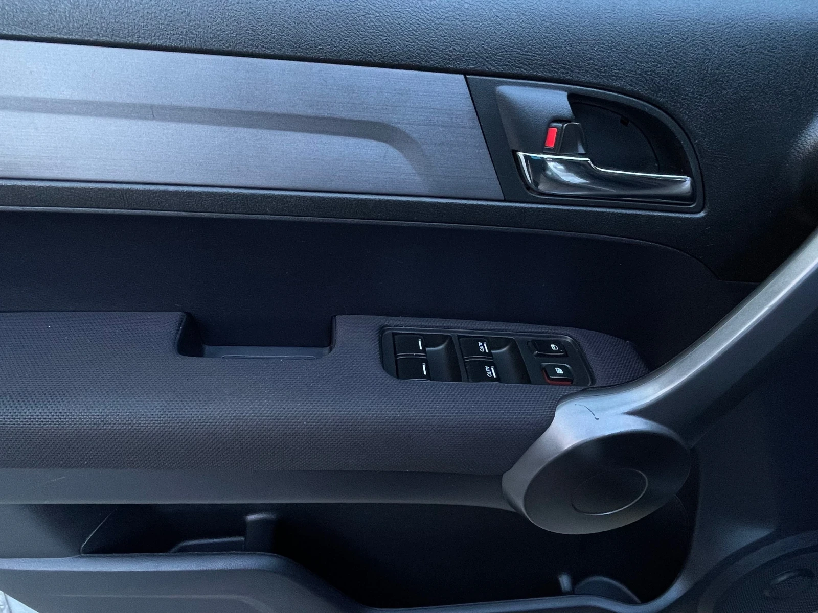 Honda Cr-v 2.0 i LPG - изображение 10