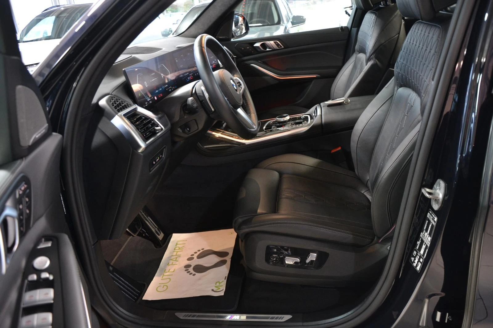 BMW X7 40d/xDrive/FACELIFT/M-SPORT/CARBON/H&K/EXCLUSIV/ - изображение 7