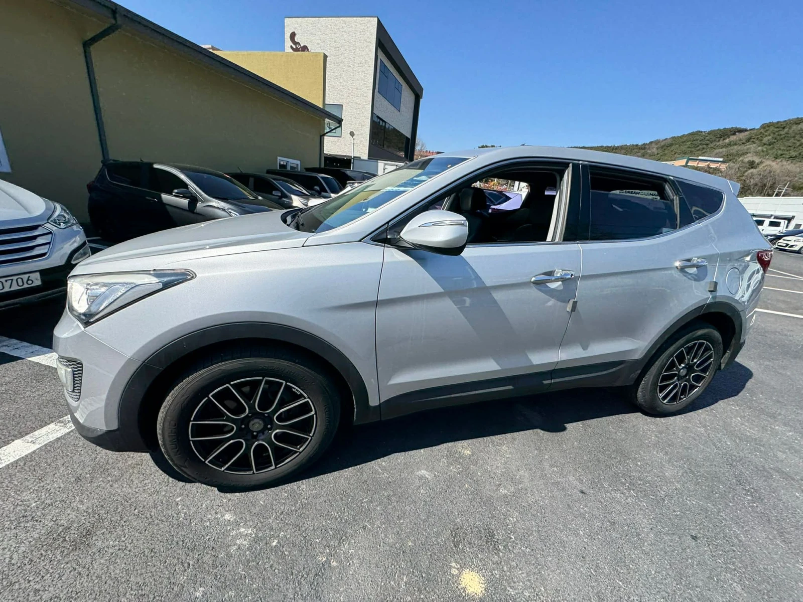 Hyundai Santa fe 2.0CRDI\4x4\Очакван внос !!!, снимка 2 - Автомобили и джипове - 53950902