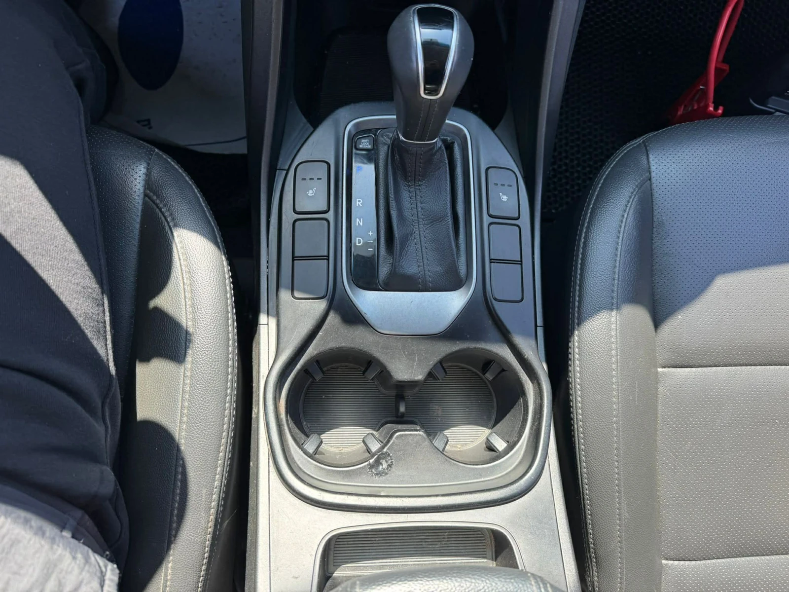 Hyundai Santa fe 2.0CRDI\4x4\Очакван внос !!!, снимка 14 - Автомобили и джипове - 53950902