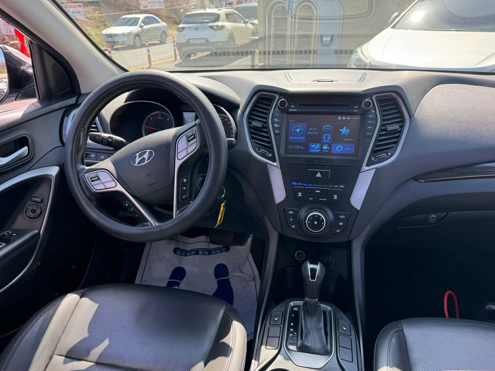 Hyundai Santa fe 2.0CRDI\4x4\Очакван внос !!!, снимка 10 - Автомобили и джипове - 53950902