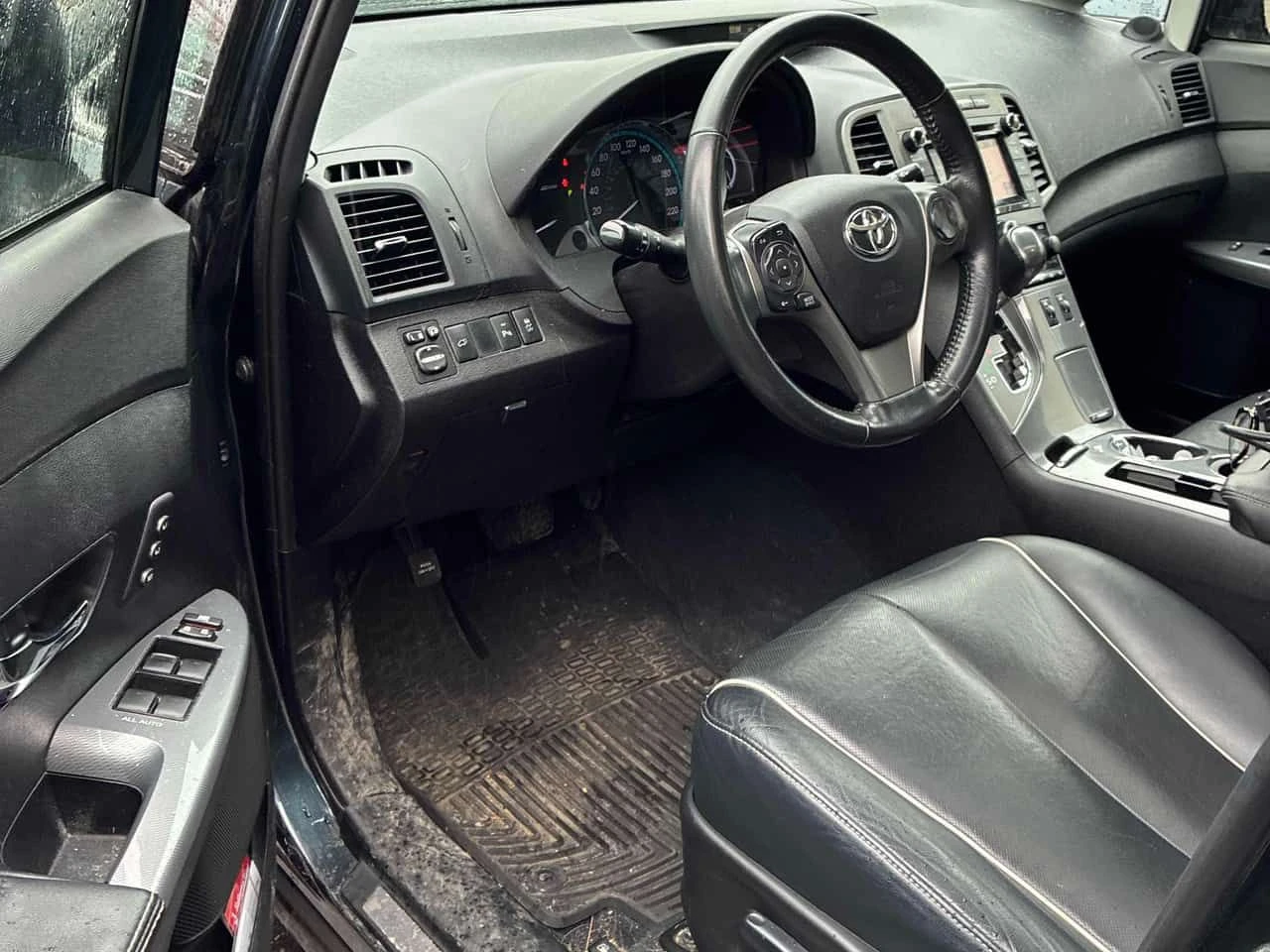 Toyota Venza * 4dr Wgn AWD * PANO* �������* KEYLESS*  | Mobile.bg � ����������� 5