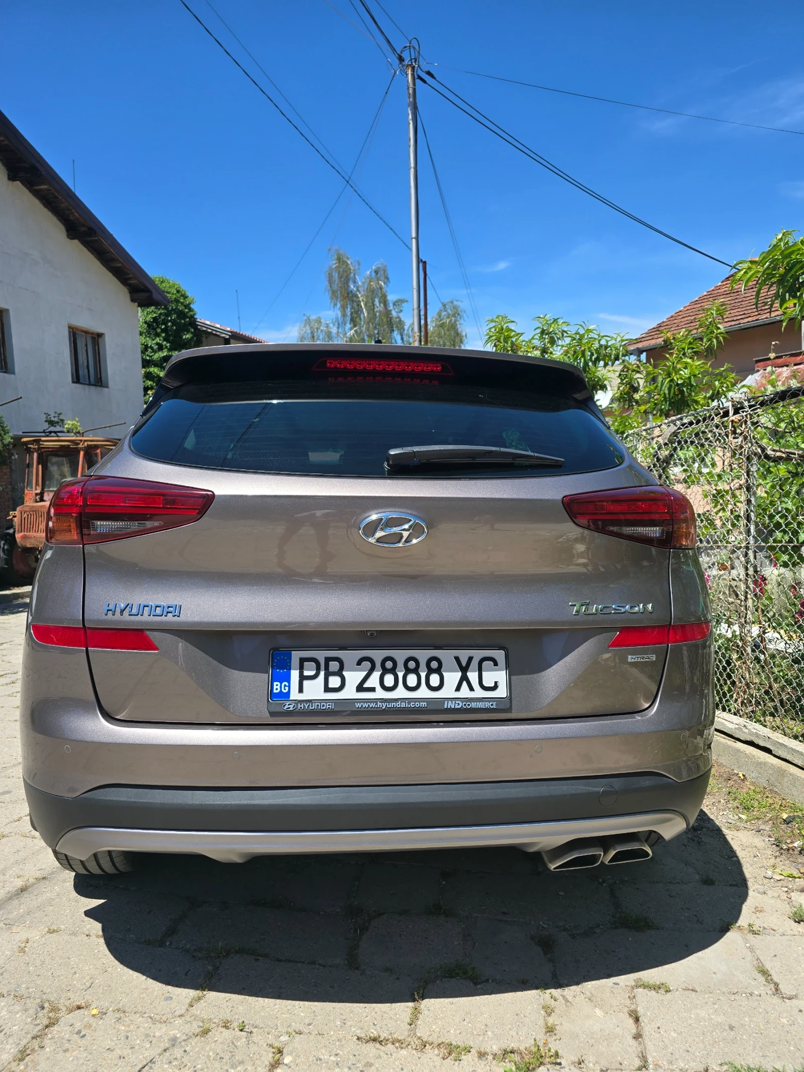 Hyundai Tucson, снимка 8 - Автомобили и джипове - 54719435