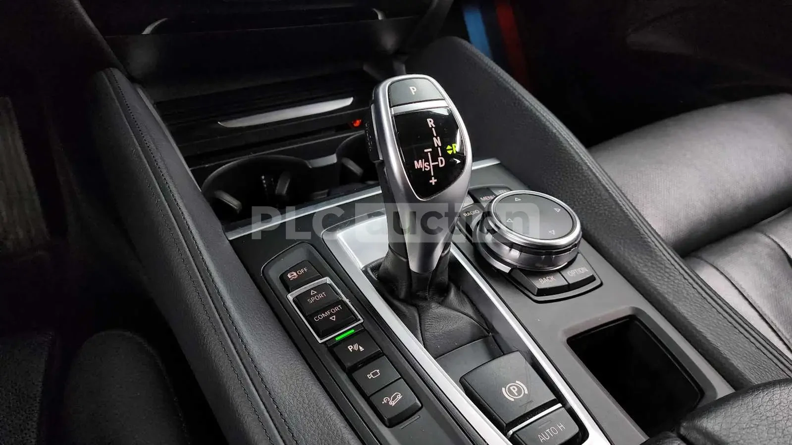 BMW X6 40D XDRIVE !!УНИКАТ!HEAD UP/360 !ПАНОРАМА, снимка 9 - Автомобили и джипове - 55066111