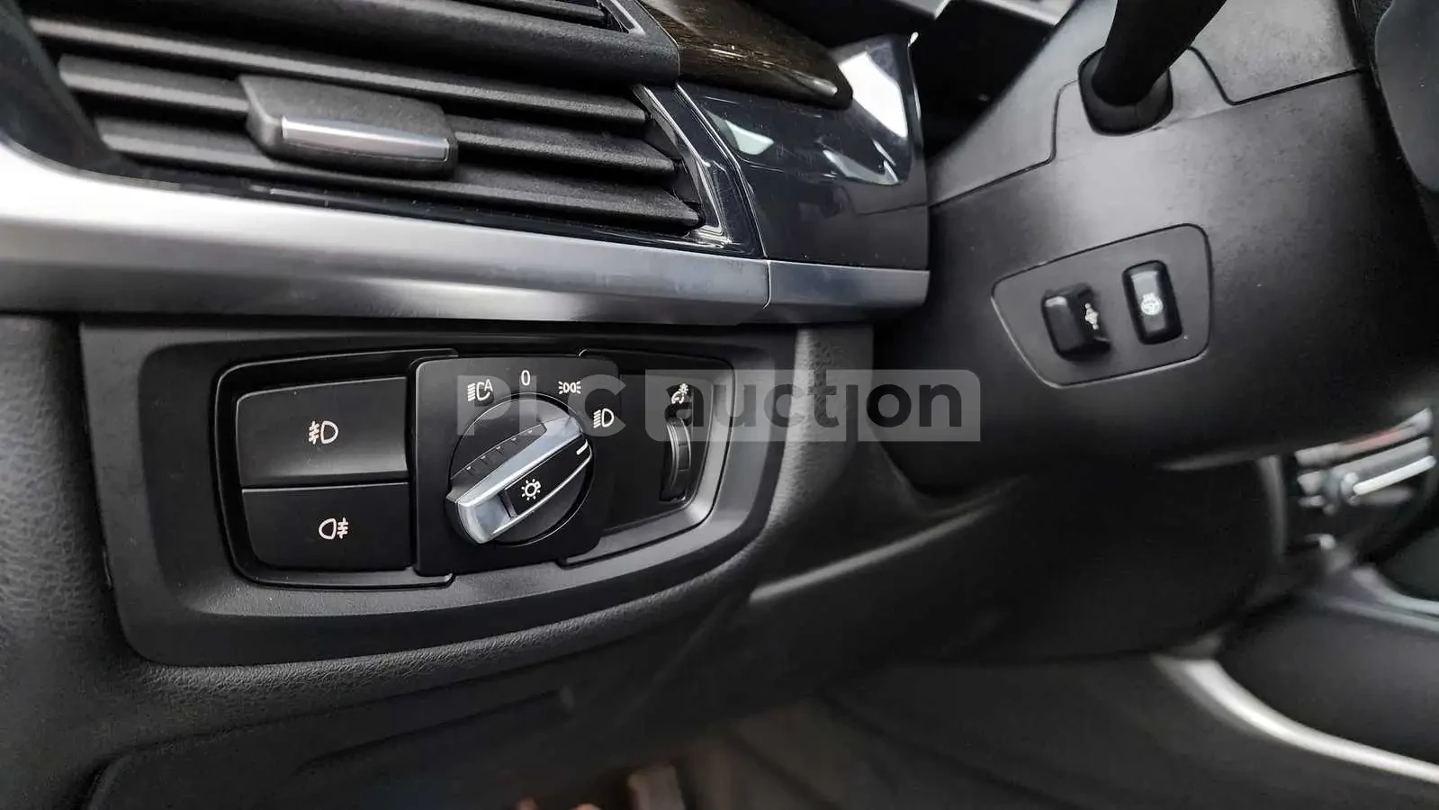 BMW X6 40D XDRIVE !!УНИКАТ!HEAD UP/360 !ПАНОРАМА, снимка 15 - Автомобили и джипове - 55066111