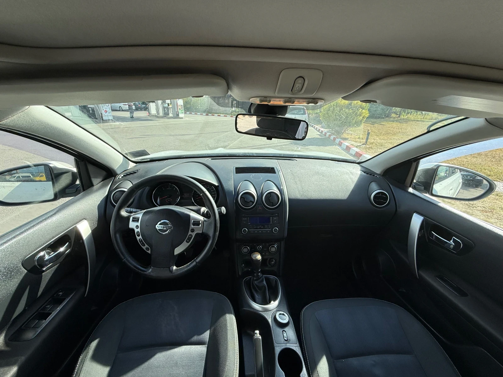 Nissan Qashqai 2.0DCI 4x4 7 мес включена регистрация 10бр.налични, снимка 9 - Автомобили и джипове - 55266648