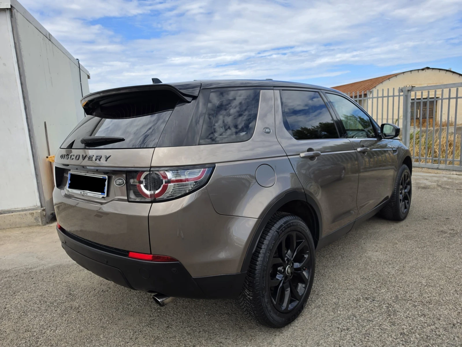 Land Rover Discovery Sport 2.0 TD4 180HP HSE LUXURY, снимка 5 - Автомобили и джипове - 56217126