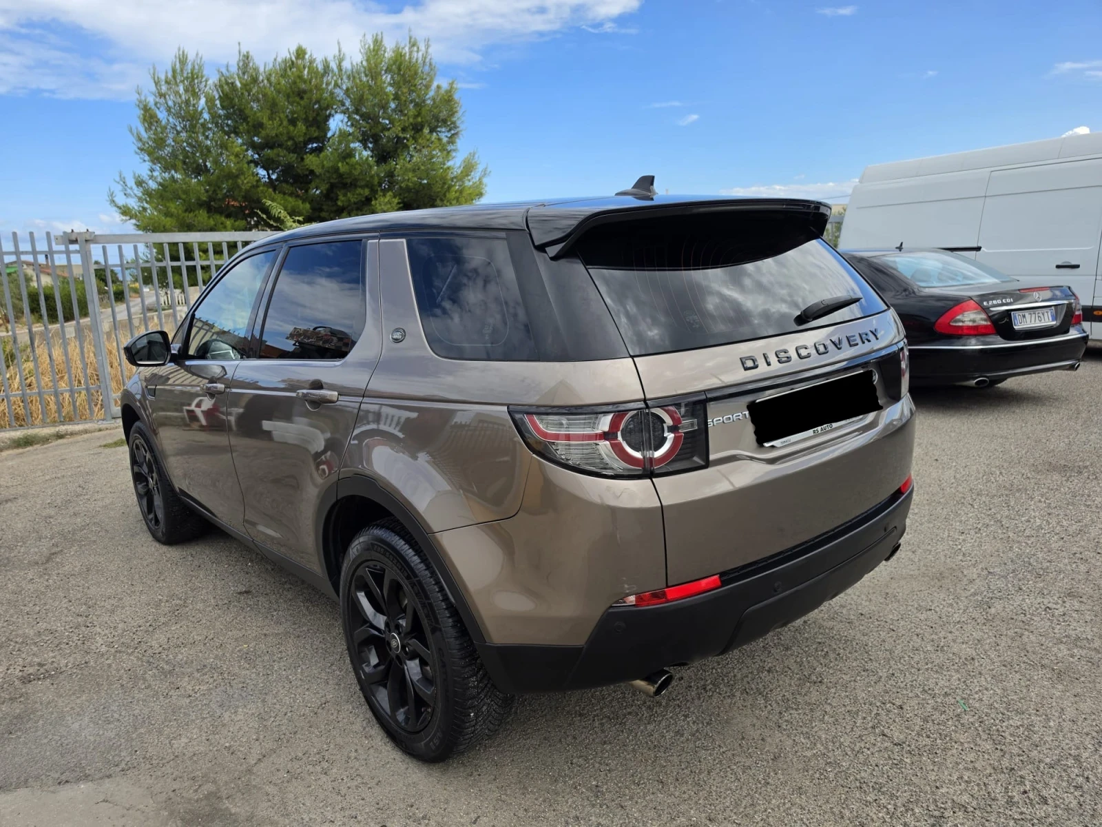 Land Rover Discovery Sport 2.0 TD4 180HP HSE LUXURY, снимка 2 - Автомобили и джипове - 56217126