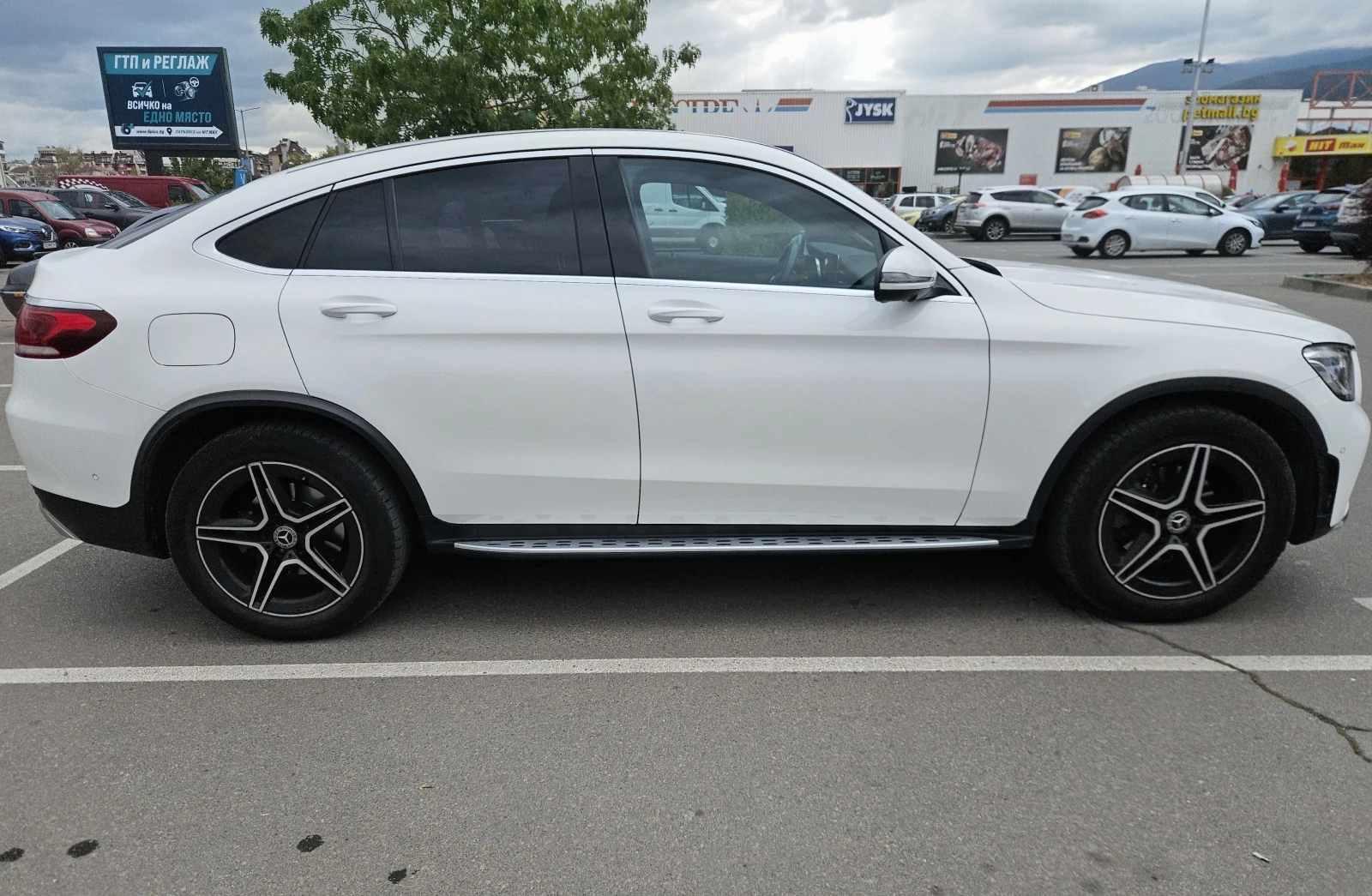Mercedes-Benz GLC 300 4MATIC AMG 4x4 SUV Mild Hybrid, снимка 8 - Автомобили и джипове - 56275921