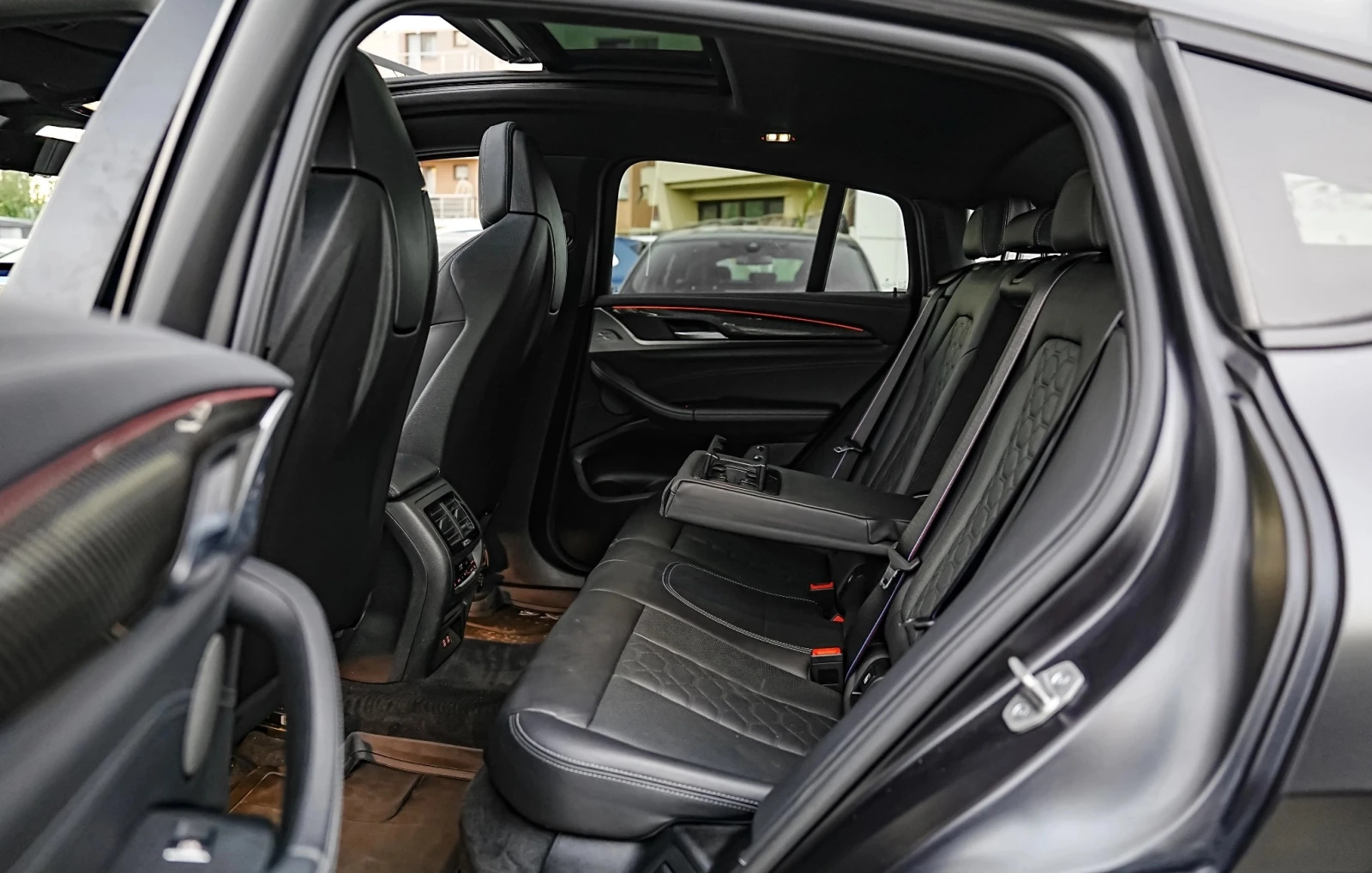 BMW X4 M Competition xDrive, снимка 7 - Автомобили и джипове - 56278204
