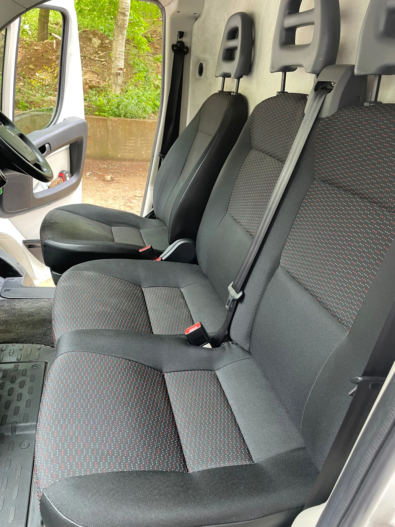 Peugeot Boxer, снимка 10 - Бусове и автобуси - 55038893