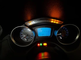 Piaggio Mp3 Piaggio MP3 350i LT ABS ASR, снимка 7