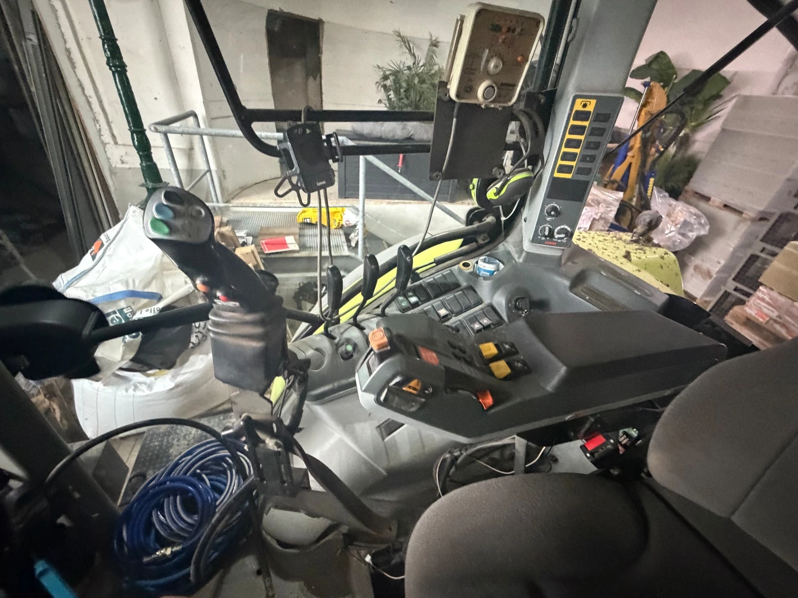 ������� Claas ARION 620 � ������� ������ | Mobile.bg � ����������� 10