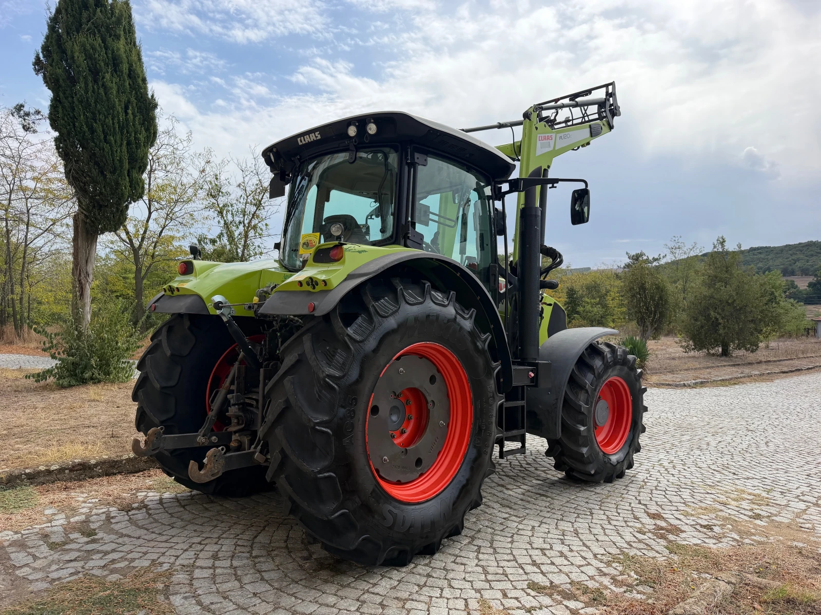 Трактор Claas ARION 620 С ТОВАРАЧ ЛИЗИНГ, снимка 8 - Селскостопанска техника - 53884963