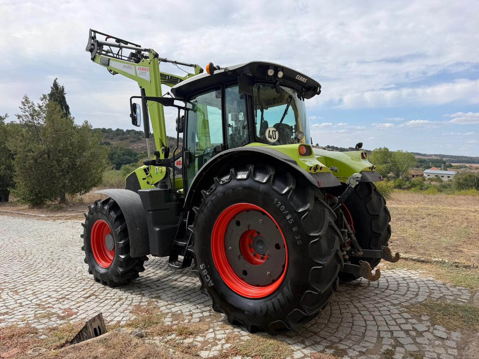 Трактор Claas ARION 620 С ТОВАРАЧ ЛИЗИНГ, снимка 5 - Селскостопанска техника - 53884963
