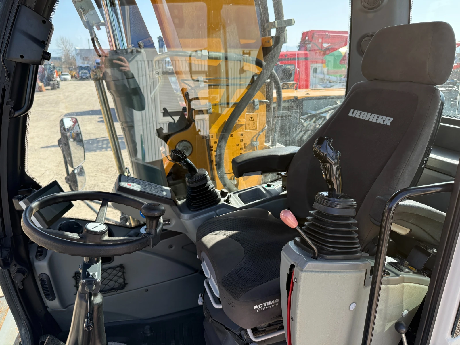 ����� Liebherr A 916 | Mobile.bg � ����������� 11