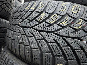 Гуми Зимни 225/50R17, снимка 3
