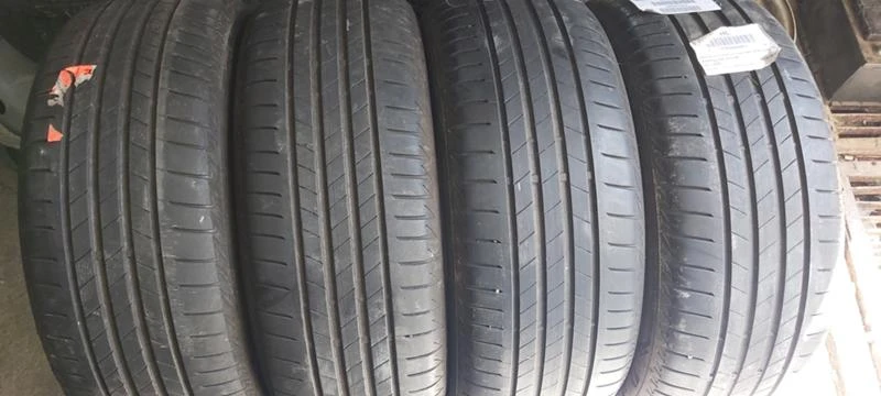 Гуми Летни 225/50R17, снимка 1 - Гуми и джанти - 33538544