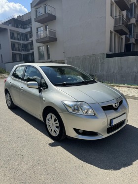 Toyota Auris D-4D, снимка 8