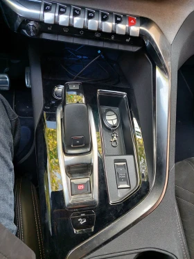 Обява за продажба на Peugeot 3008 GT 1.6 181k.c. EAT8 ~47 990 лв. - изображение 8 | Auto.bg Обява за продажба на Peugeot 3008 GT 1.6 181k.c. EAT8 ~47 990 лв. - изображение 8