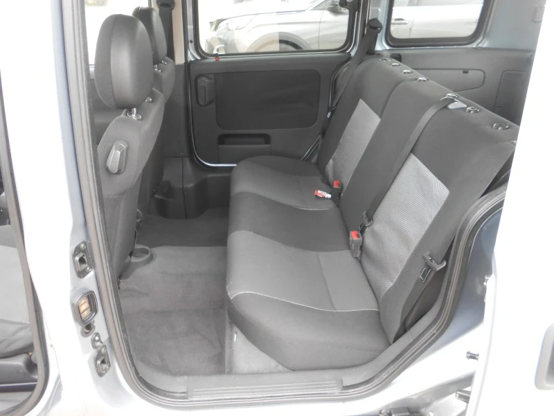 Opel Combo 1.3d-Automat-Euro-4, снимка 16 - Автомобили и джипове - 45507779