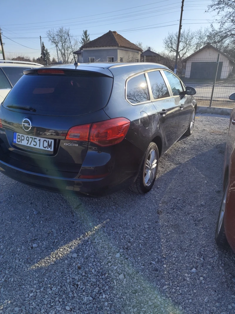 Opel Astra 1.3 CDTI, снимка 3 - Автомобили и джипове - 49361959