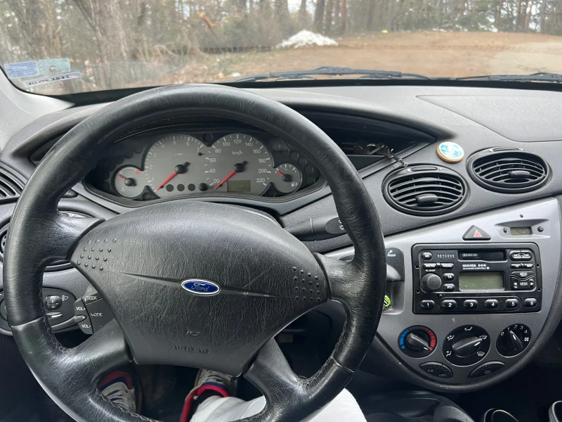 Ford Focus 1.6, снимка 4 - Автомобили и джипове - 49401494