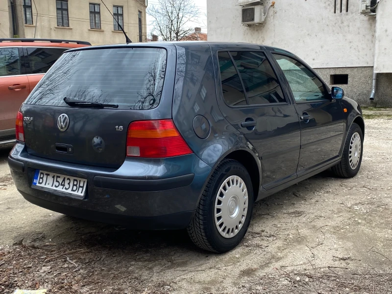 VW Golf 4 1.6 газов инж, снимка 4 - Автомобили и джипове - 49490582