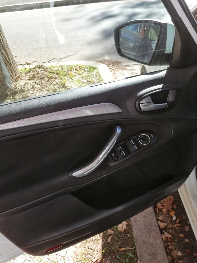 Ford S-Max, снимка 13 - Автомобили и джипове - 52631914