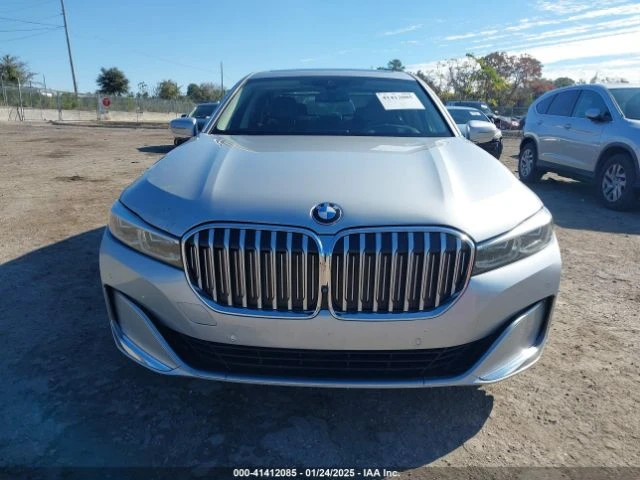 BMW 740 FACELIFT* ДИГИТАЛНО* ТАБЛО* ПОДГРЕВ* ОБДУХВАНЕ* МА, снимка 7 - Автомобили и джипове - 49037177