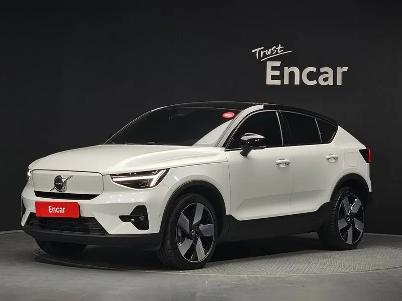 Volvo C40 САМО 30% АВАНС
