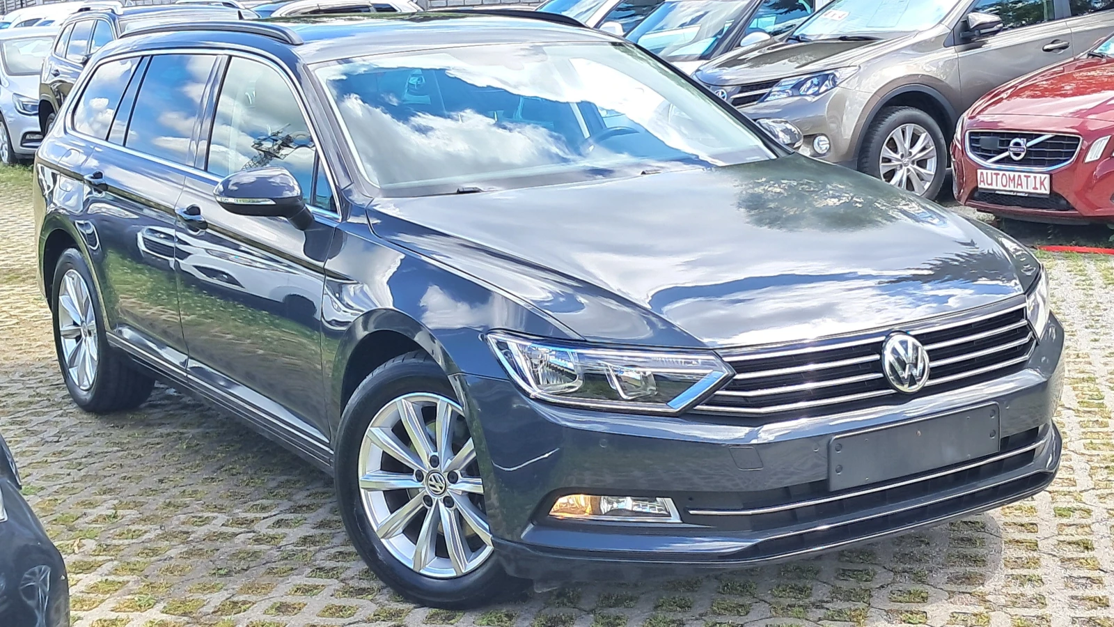 VW Passat FULL РЕАЛ КМ ИЗКЛЮЧИТЕЛЕН СЕРВИ КНИЖК ОБСЛУЖ УНИКТ, снимка 2 - Автомобили и джипове - 23630693