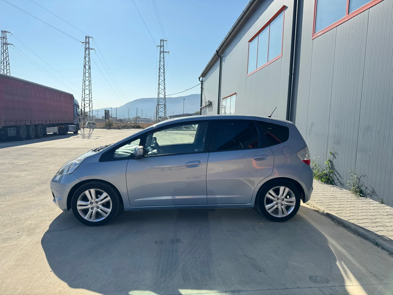 Honda Jazz Swiss TOP 1.4 - изображение 4