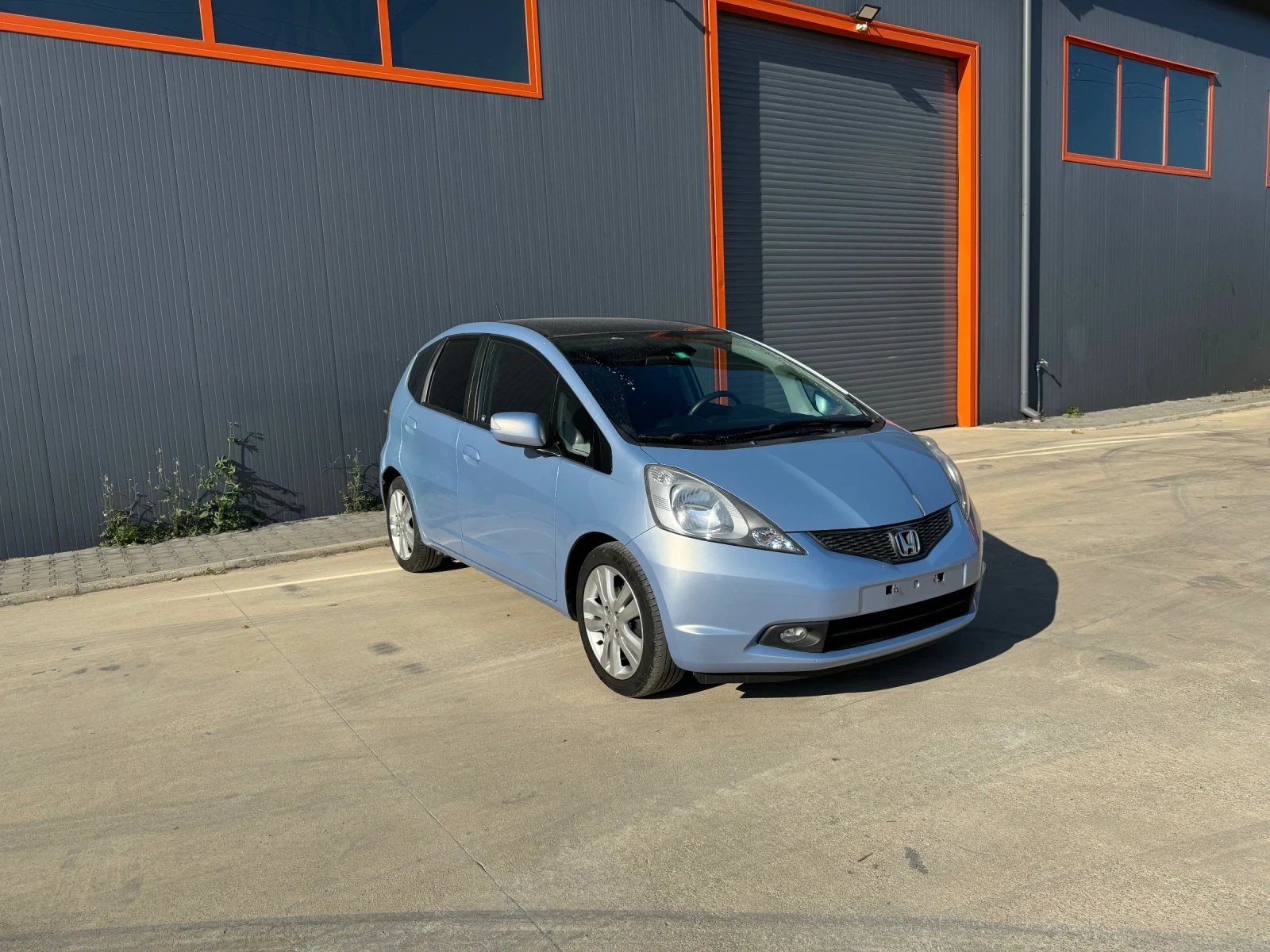 Honda Jazz Swiss TOP 1.4 - изображение 2