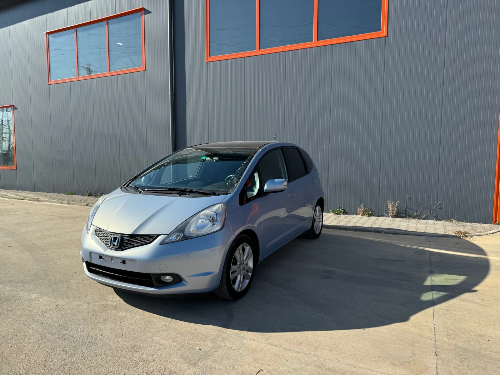 Honda Jazz Swiss TOP 1.4 - изображение 3