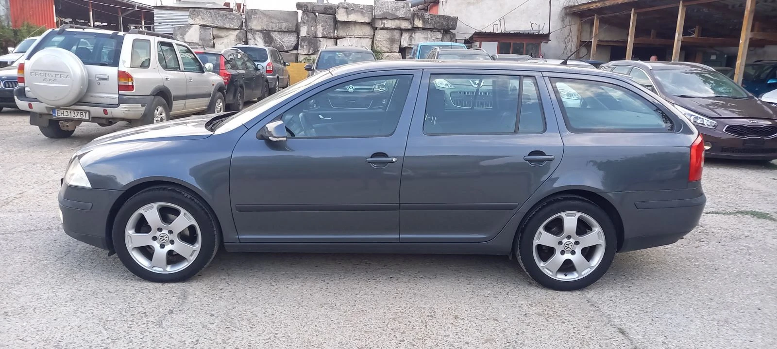 Skoda Octavia 1.9TDI 105к.с. Автоматик Швейцария - изображение 4