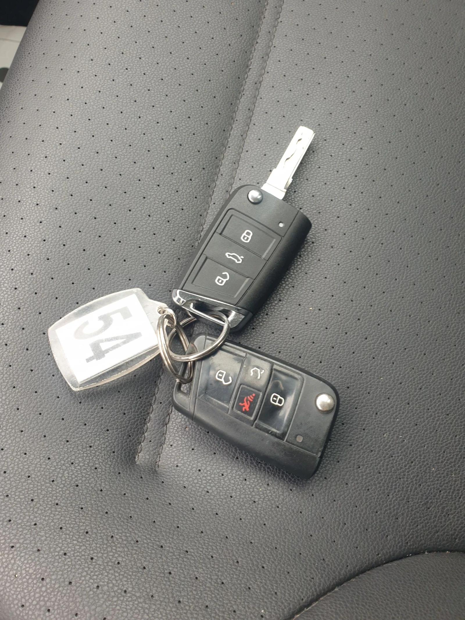 VW Golf 2.0 TDI  автомат - изображение 10