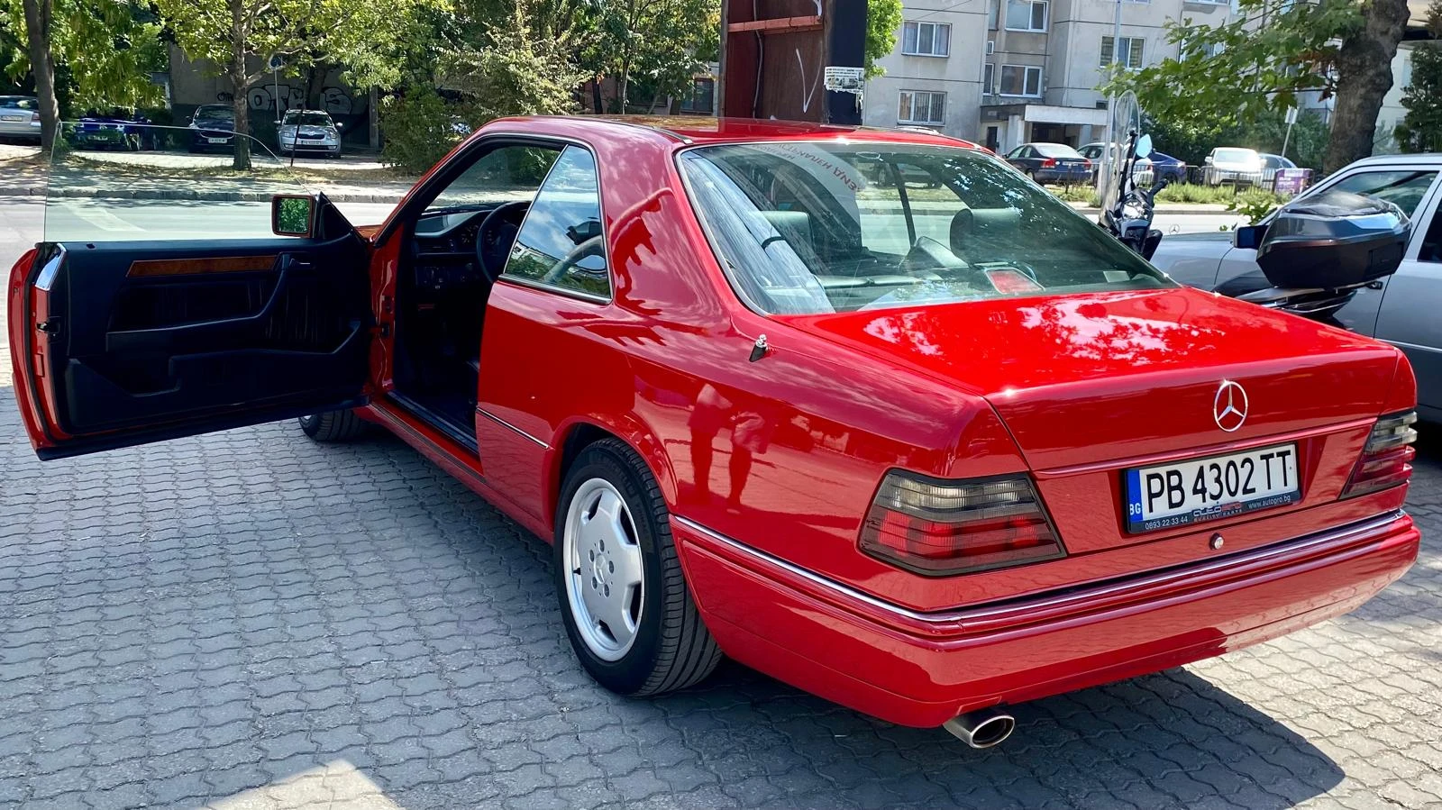 Mercedes-Benz E 200  - изображение 5