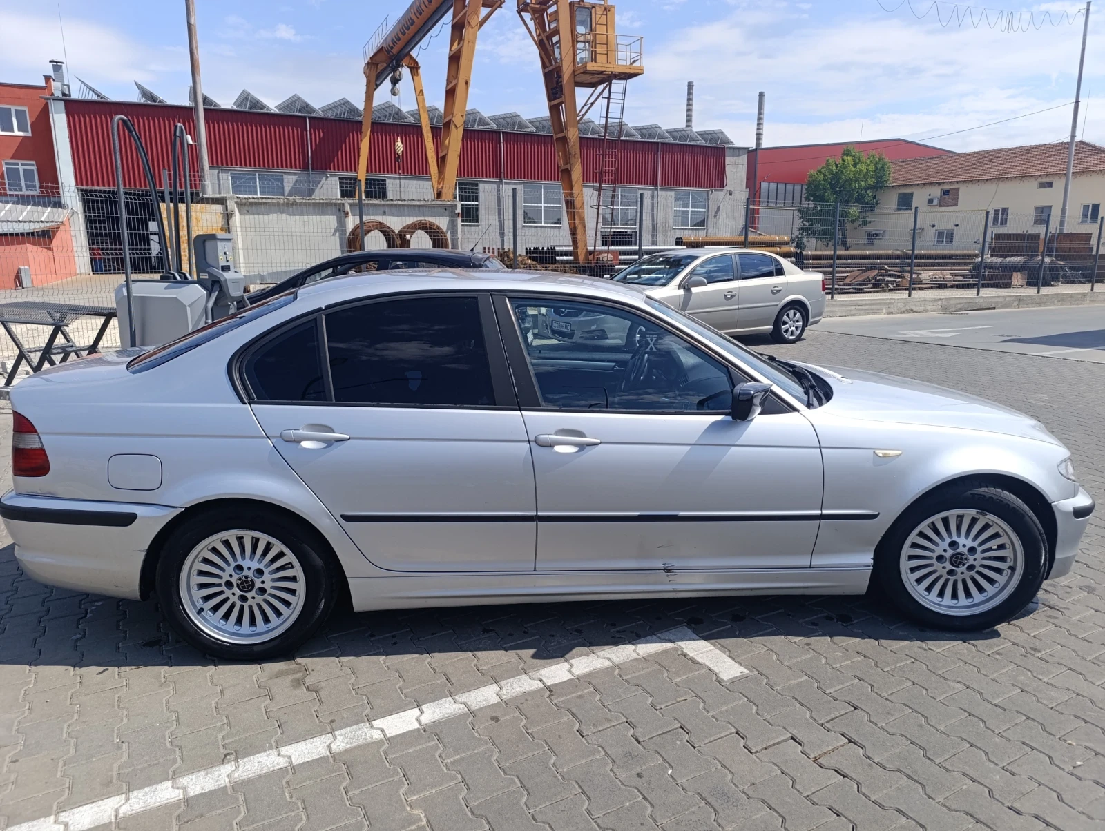 BMW 320 D - изображение 5