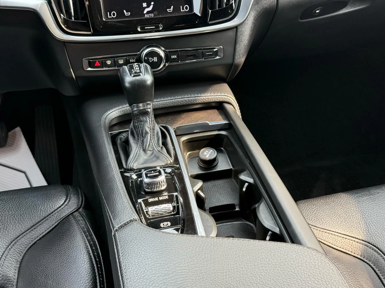Volvo V90 Cross Country T6 ПАНОРАМА - изображение 9