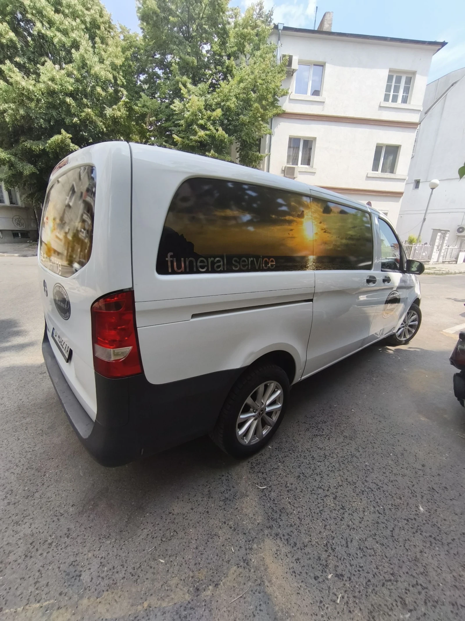 Mercedes-Benz 111 Катафалка  | Mobile.bg — изображение 3