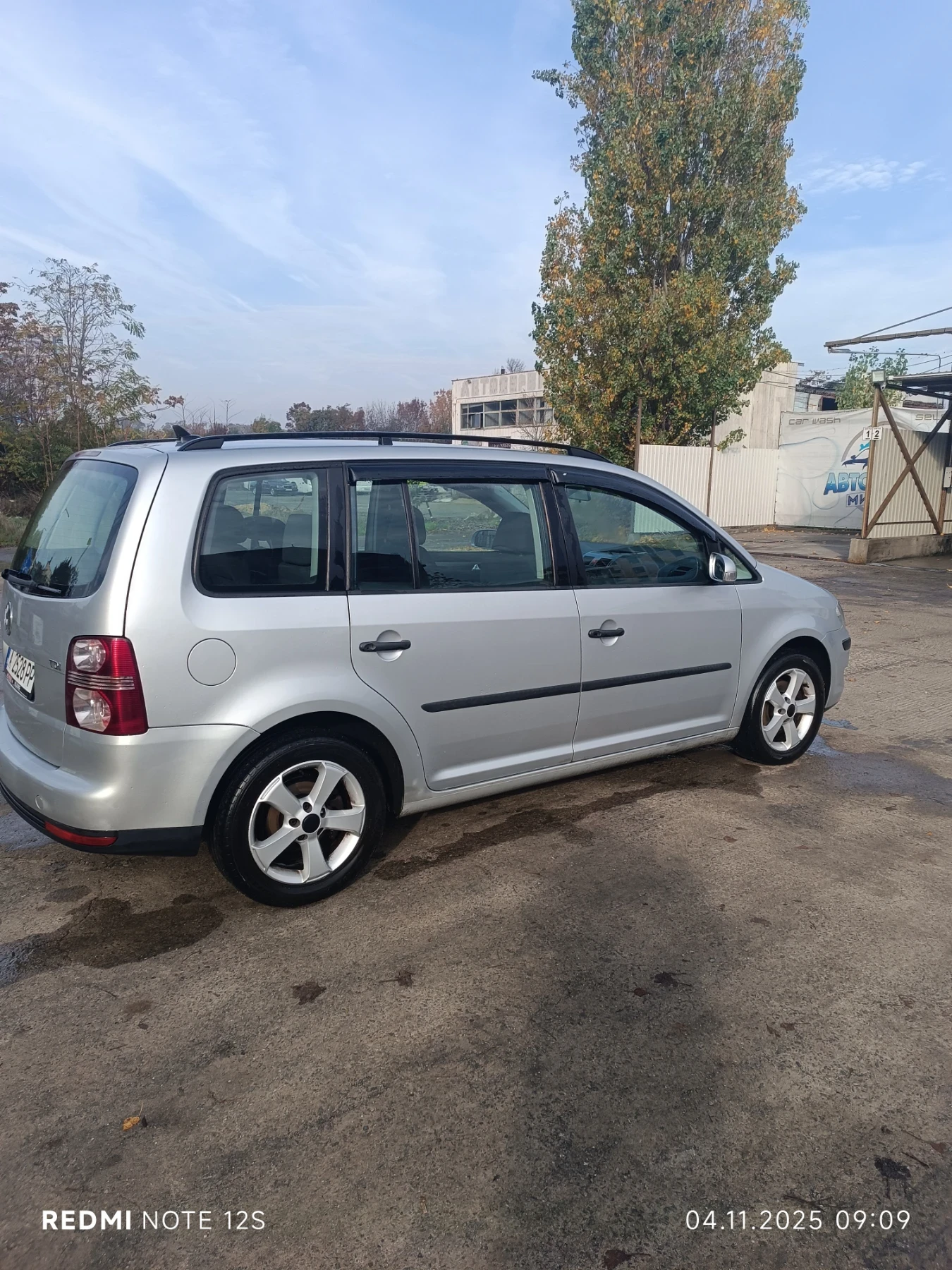 VW Touran  - изображение 8