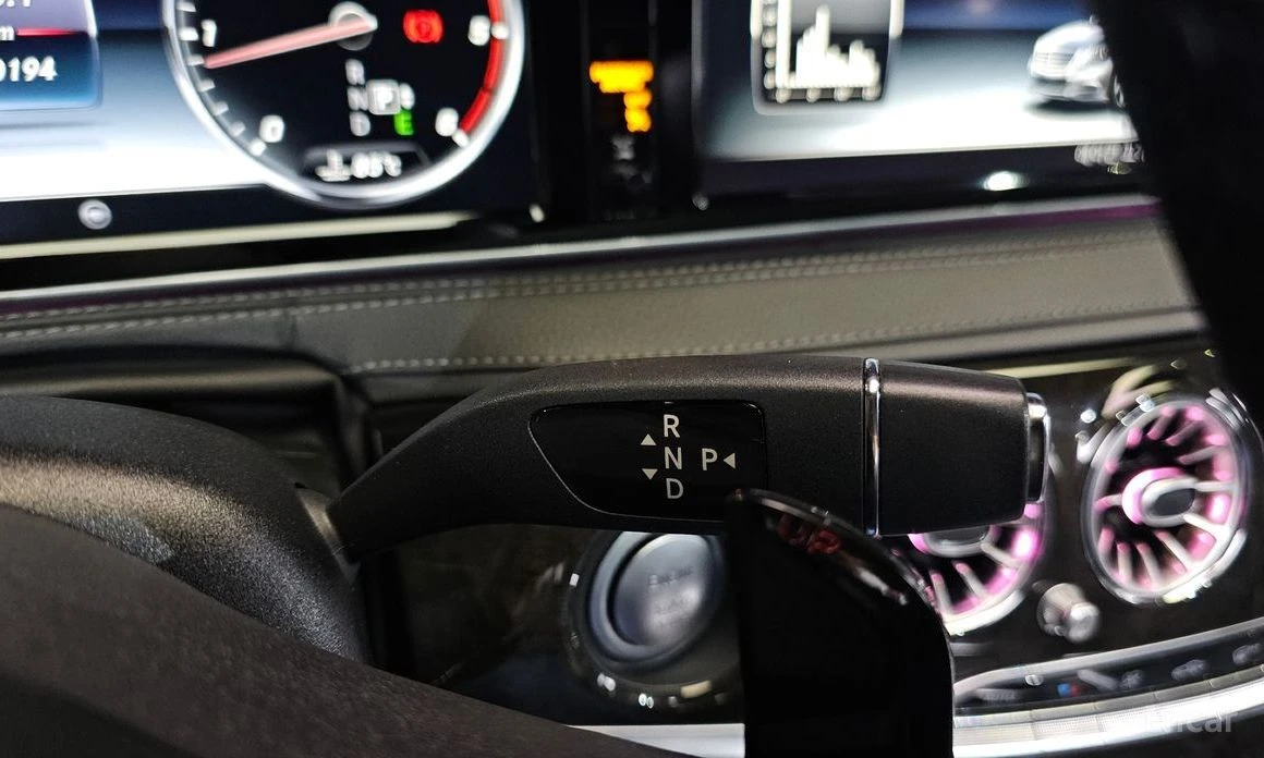 Mercedes-Benz S 350  - изображение 9