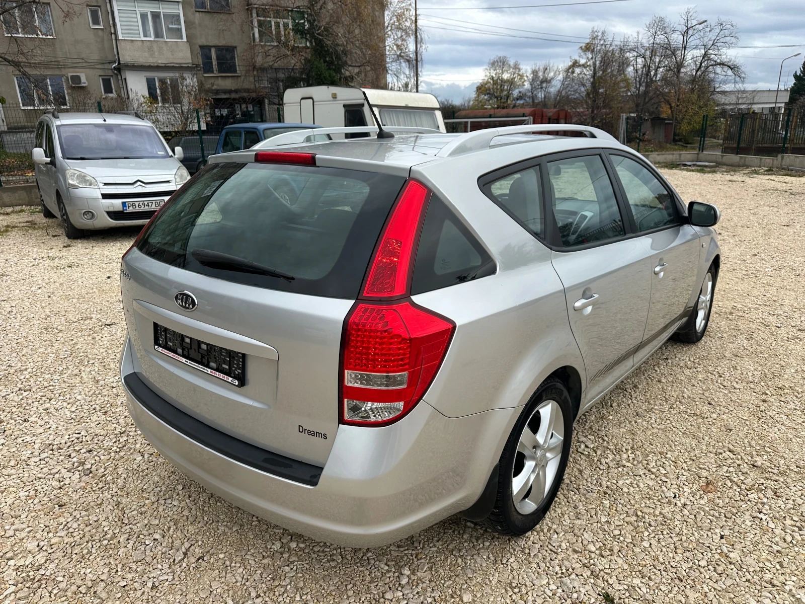 Kia Ceed 1.6/FACELIFT//165000KM//EURO5B - изображение 4